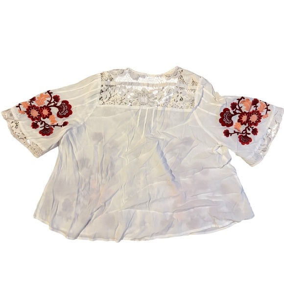 For Love In Lemons Isabella Embroidered Top Size Medium - Picture 4 of 6